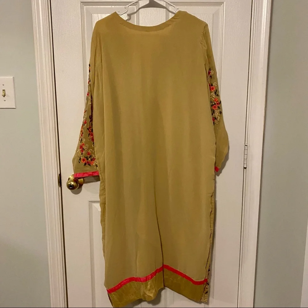 Indian Pakistani Green Salwar Kameez - Picture 8 of 10
